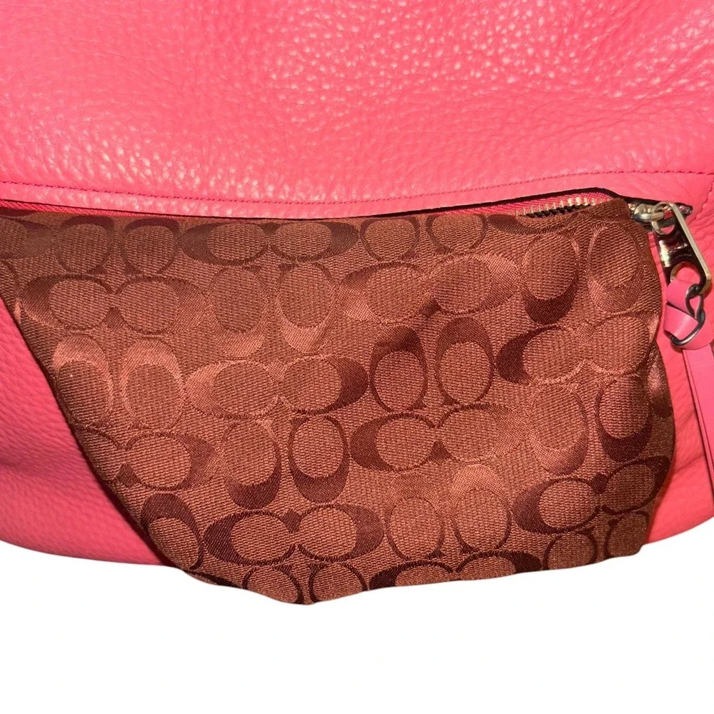 Coach Bleecker Sullivan Hobo F31623 Pebbled Leather Pink Coral Shoulder Bag L
